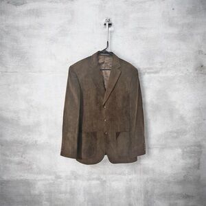 Giorgio Armani Le Colleczione Fine
Corduroy Elbow Patch Sport Coat Blazer